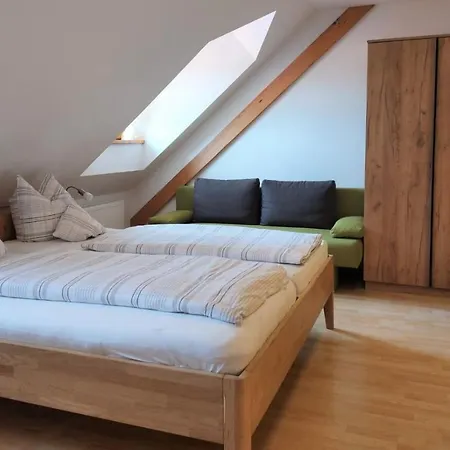 Gaestehaus - Camping- Weinhof Radl Klöch