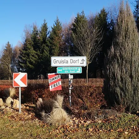 Gaestehaus - Camping- Weinhof Radl Homestay Kloch
