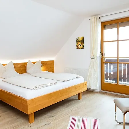 Gaestehaus - Camping- Weinhof Radl *