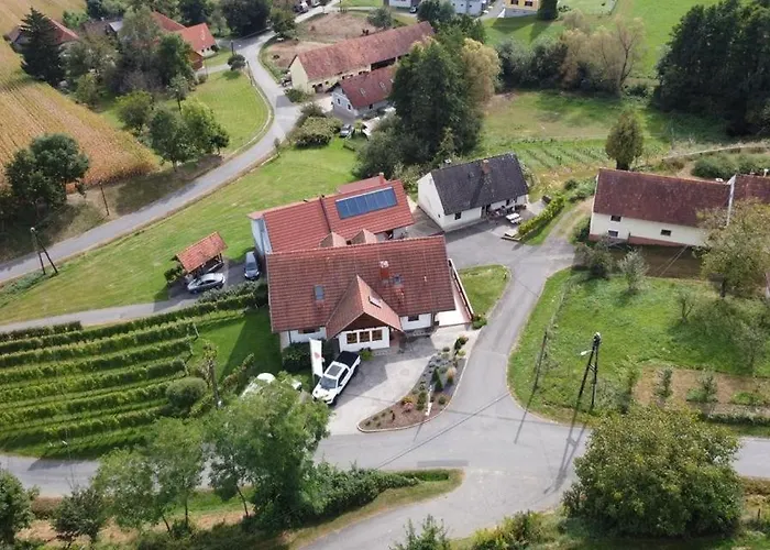 Séjour chez l'habitant Gaestehaus - Camping- Weinhof Radl Klöch