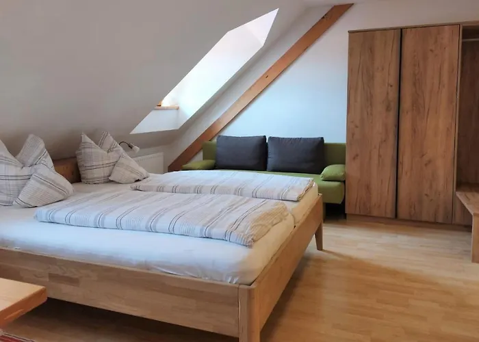 Gaestehaus - Camping- Weinhof Radl Klöch