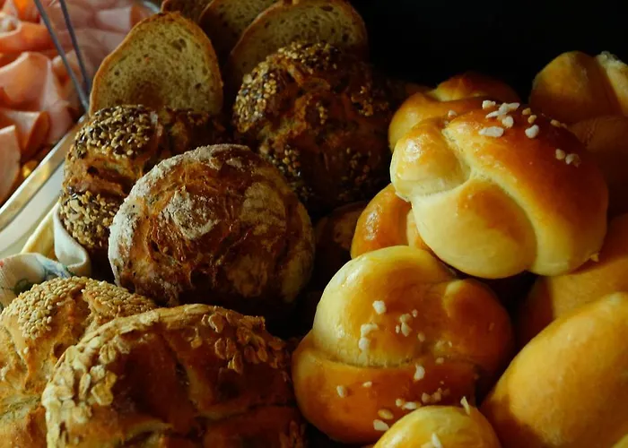 Gaestehaus - Camping- Weinhof Radl